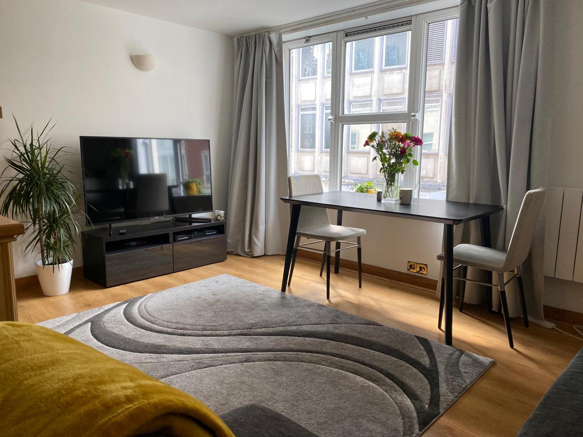 Prime Location Apartment - Heart Of 런던 외부 사진